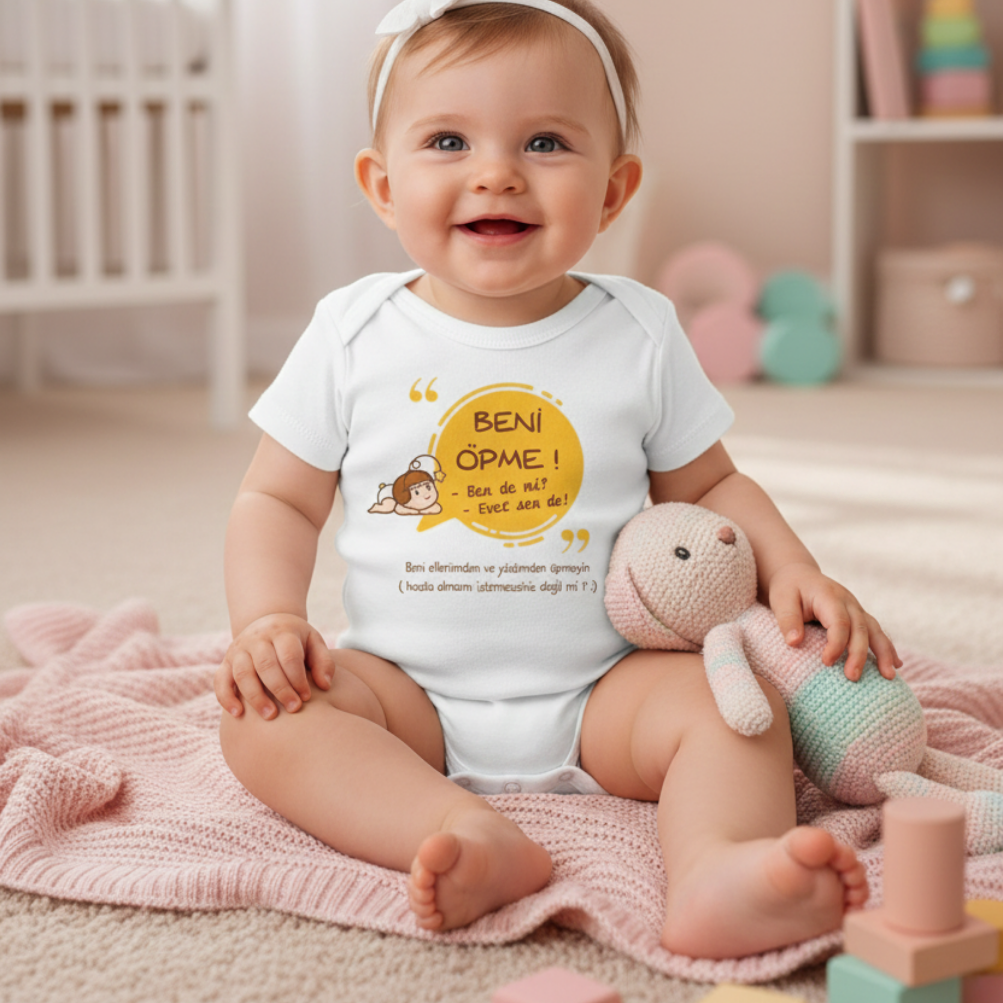 Beni Öpme Bebek Zıbını, Beyaz Pamuklu, Sevimli Baskılı, Yenidoğan Unisex Giyim, Türkçe Mesajlı, Sarı Daire Tasarımlı